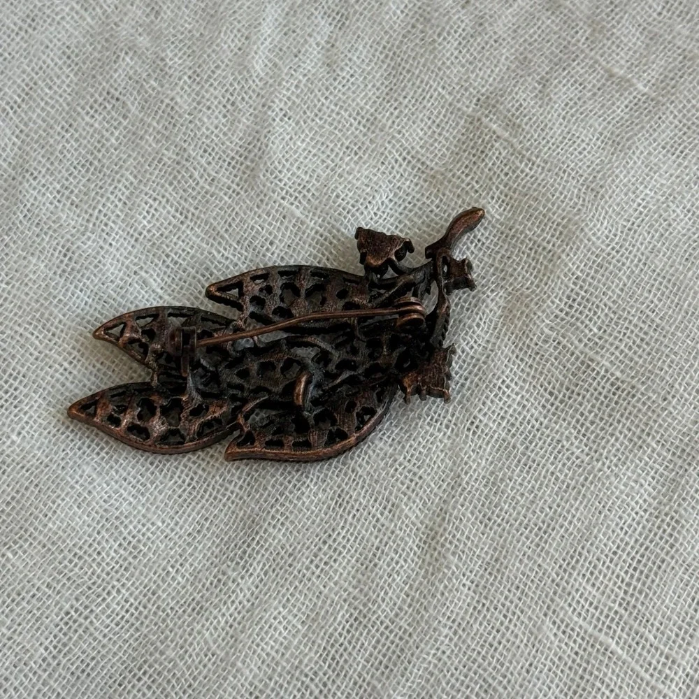Leaf Branch Brooch Pin‎ Rhinestones Copper Tone Vintage Jewelry Accessory